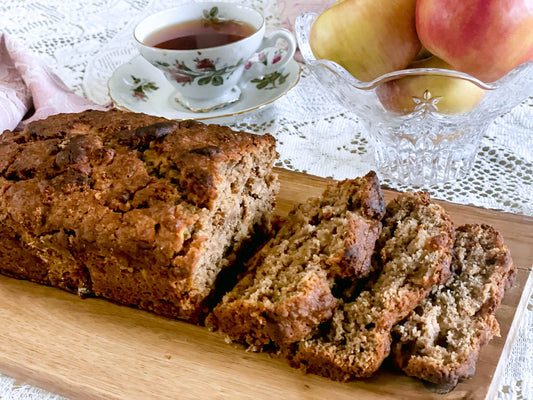 When you’re looking for a teatime treat that hits the spot while stealthily providing some amount of nutrients, this apple banana bread could be just what the doctor ordered.