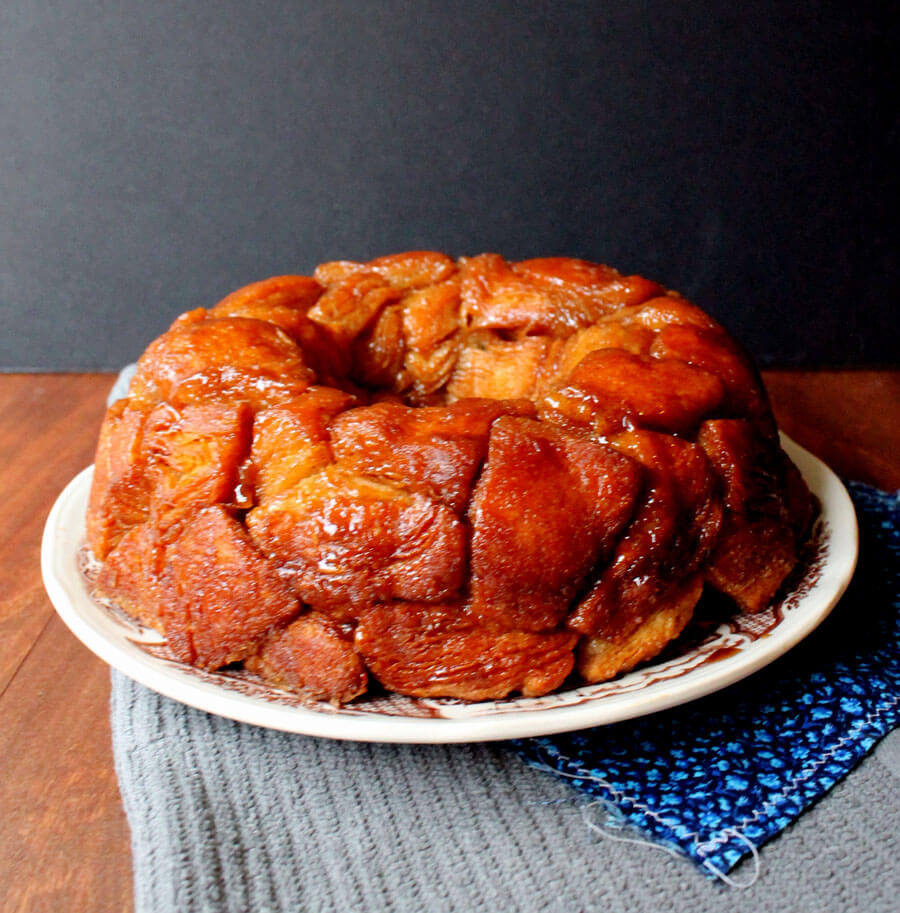 The Best and Easiest Chai Monkey Bread Recipe