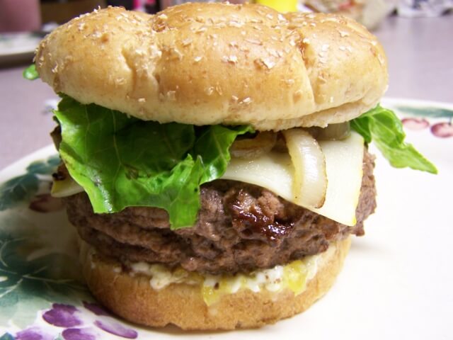 Americana Food and Wine Pairings for Summer Party Perfection
