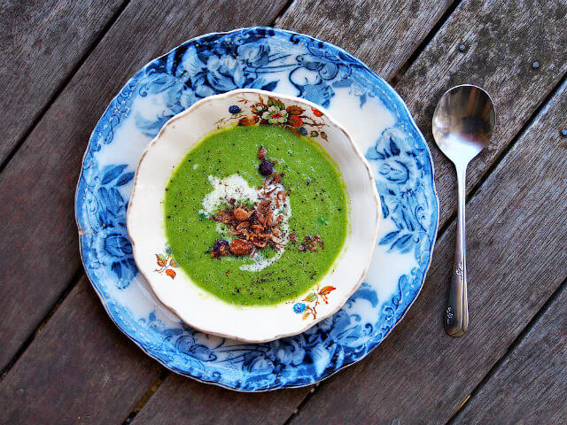 Curried Pea Soup for Zest and Warmth