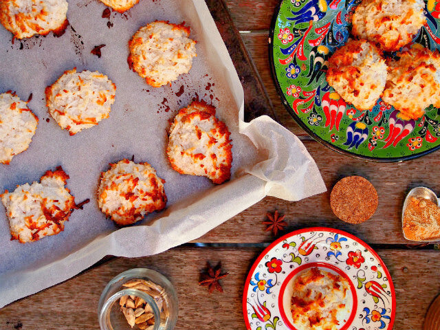 Gingerbread Spice Coconut Macaroons Recipe