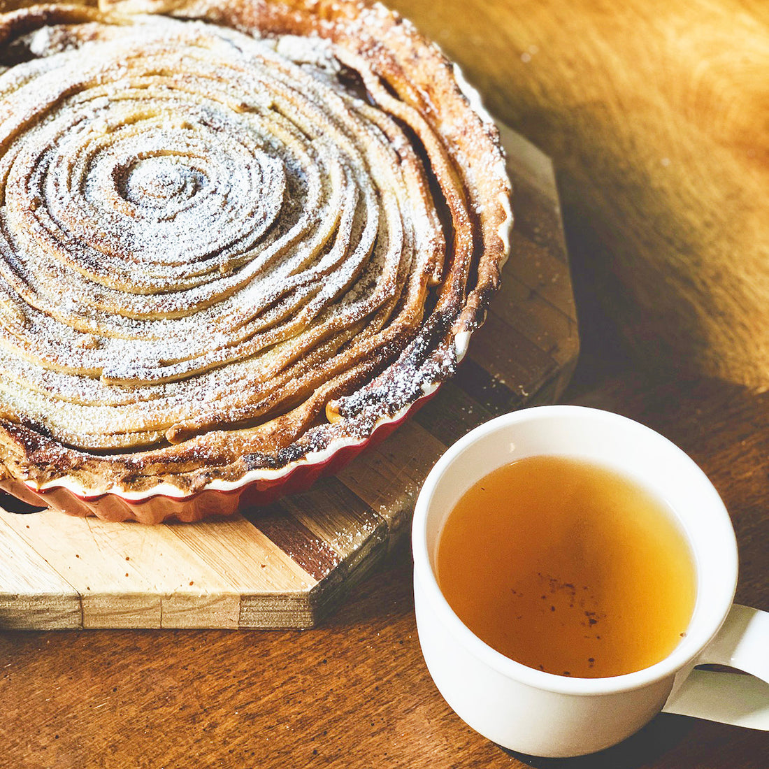 A Cinnamon Swirl Apple Pie Recipe that Won't Let You Down