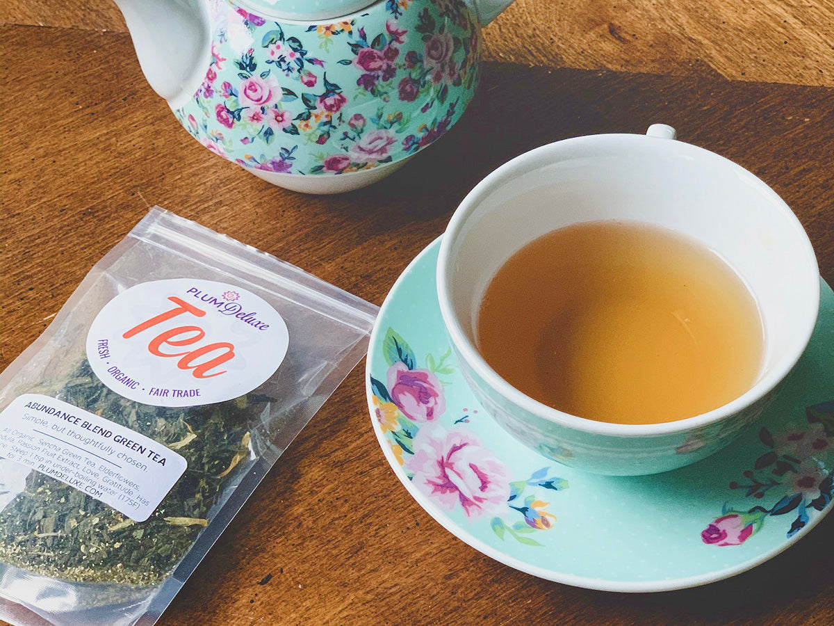 Difference Between White Tea & Green Tea Plum Deluxe Tea