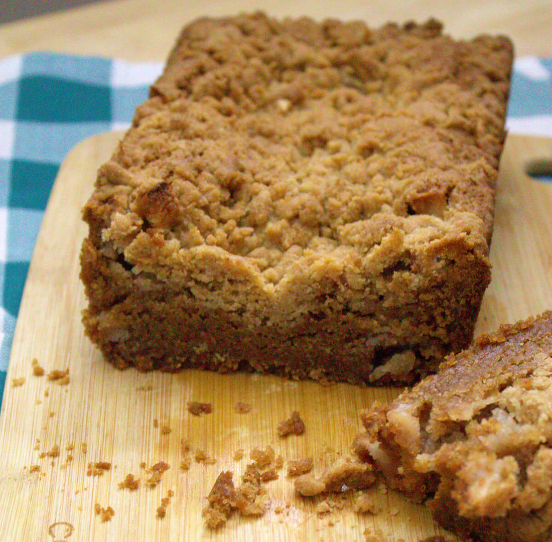 Apple Bread with Crumb Topping