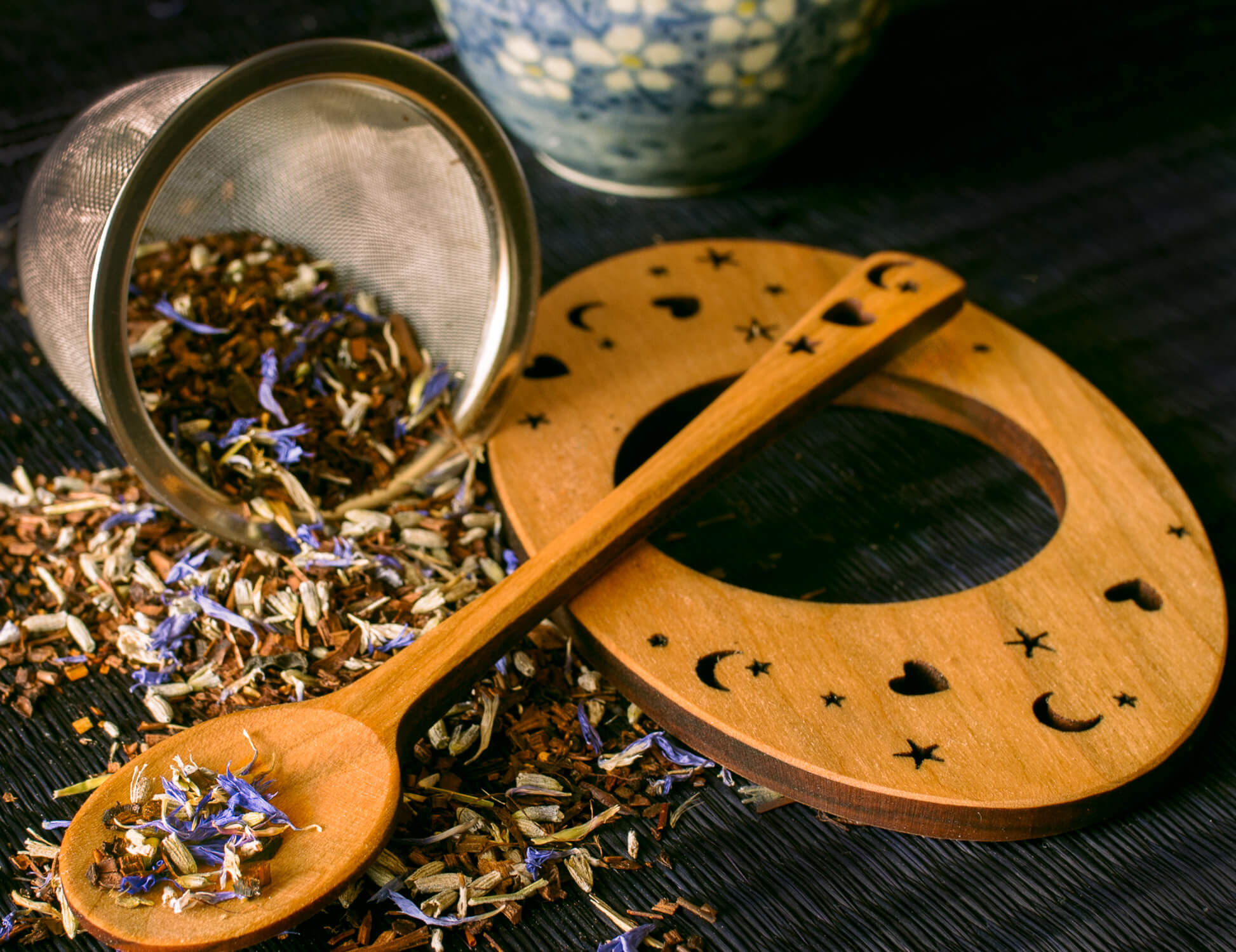 Best Tasting Tea for Beginners and non tea drinker Plum Deluxe Tea