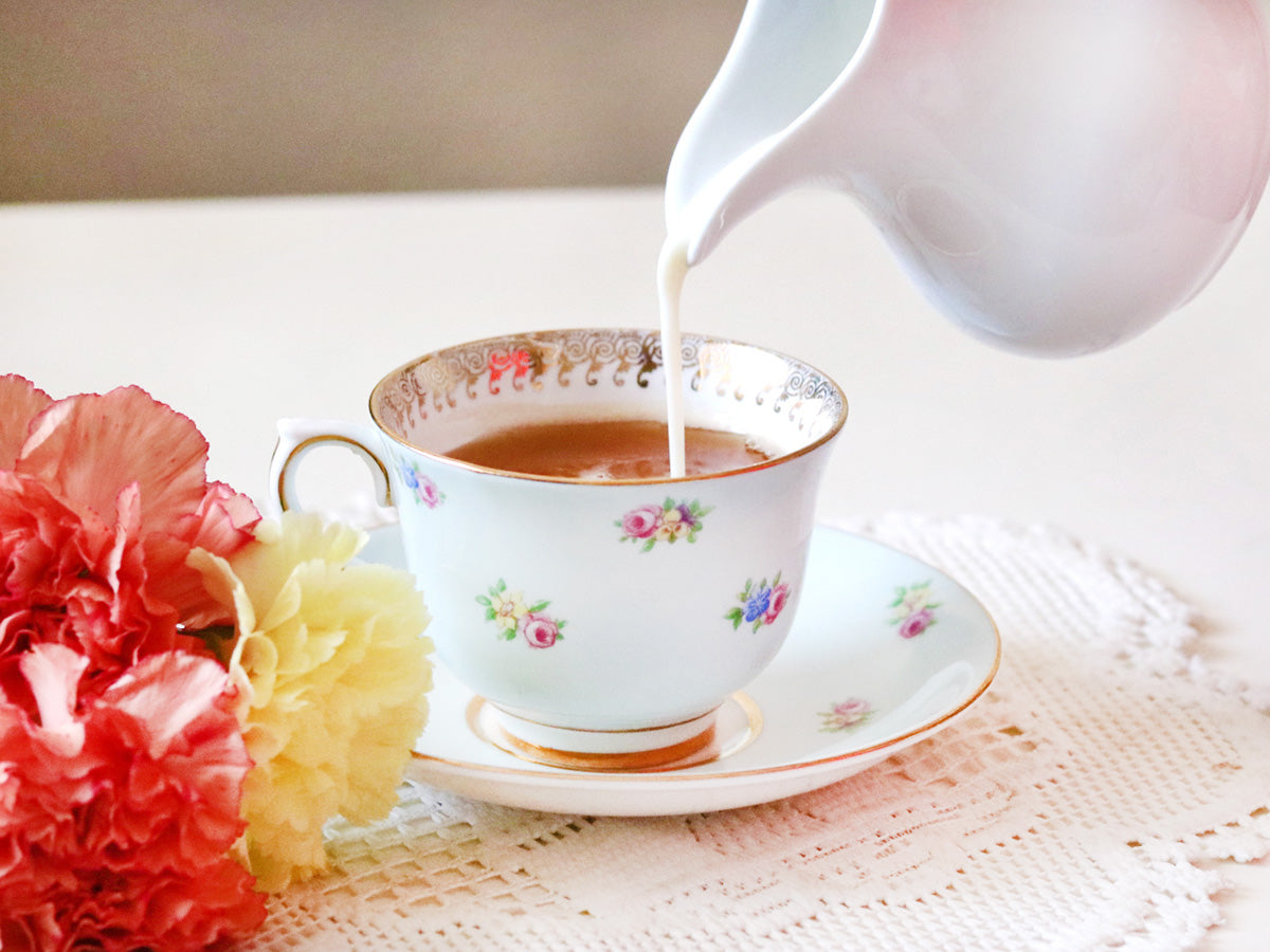 Can You Put Coffee Creamer in Tea? Plum Deluxe Tea