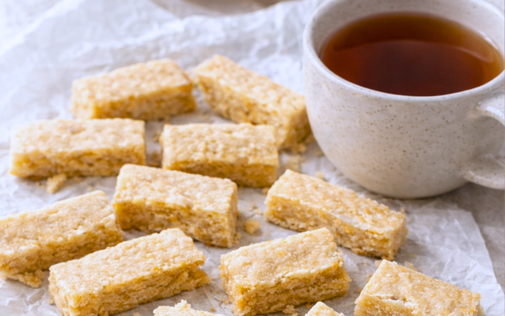 Spiced Maple Shortbread Recipe