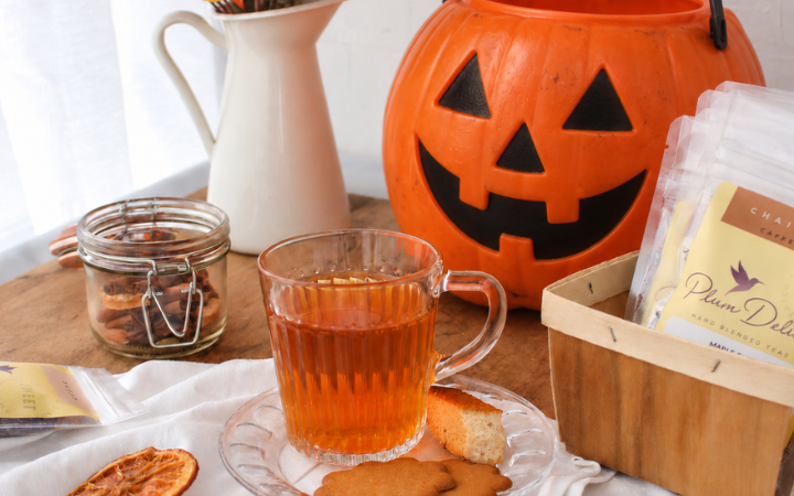 The Best Teas for a Boo Basket (Cozy, Spooky, Sweet)