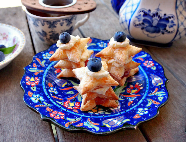 Trio of Mini Desserts for a Tea Party – Plum Deluxe Tea