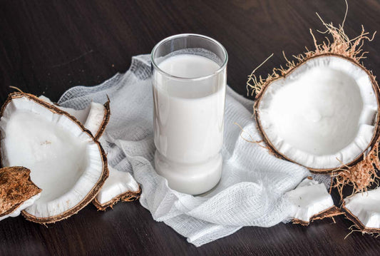How to Use Coconut Milk in Tea