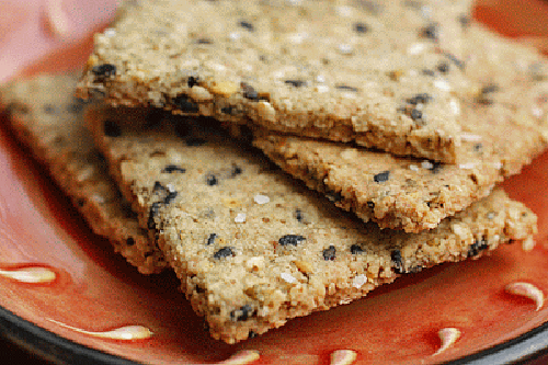 3 Crispy, Crunchy, and Delicious Gluten-Free Crackers for Your Next Cocktail Bash
