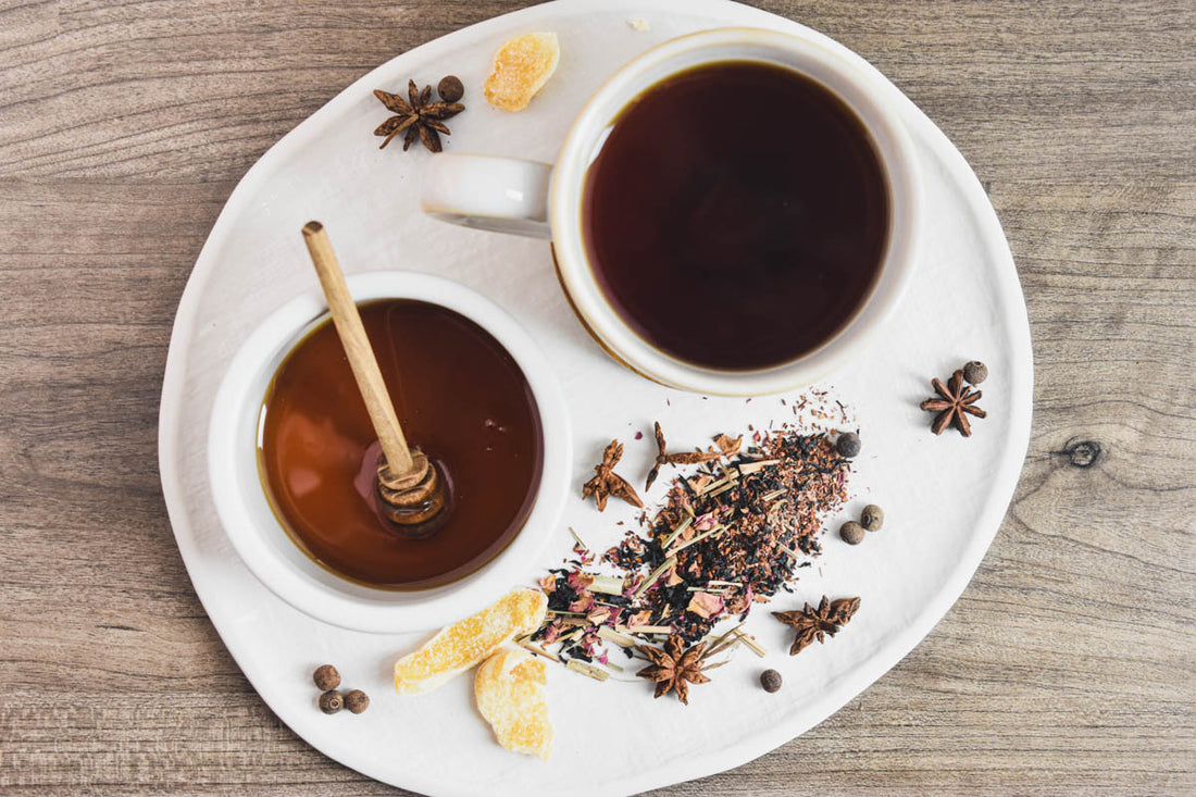 When the weather begins to change and I feel autumn trickling in, my senses begin to come alive. Inside I like to nestle into the changing of seasons with the fragrant and rich flavors of my favorite autumn drinks, teas and spices.