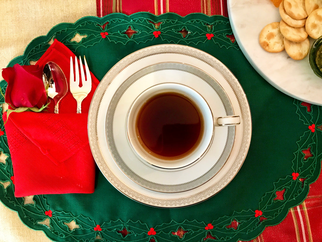 How to Host a Christmas Tea Party