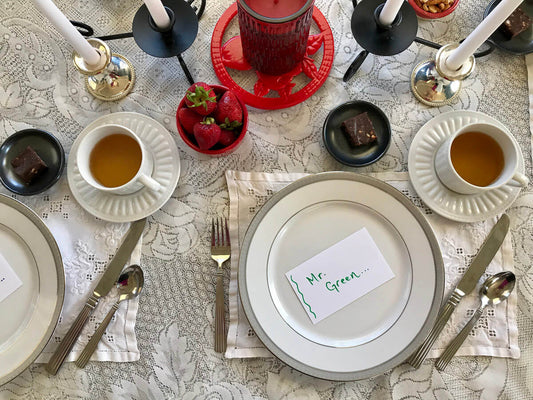 How to Do a Murder Mystery Party