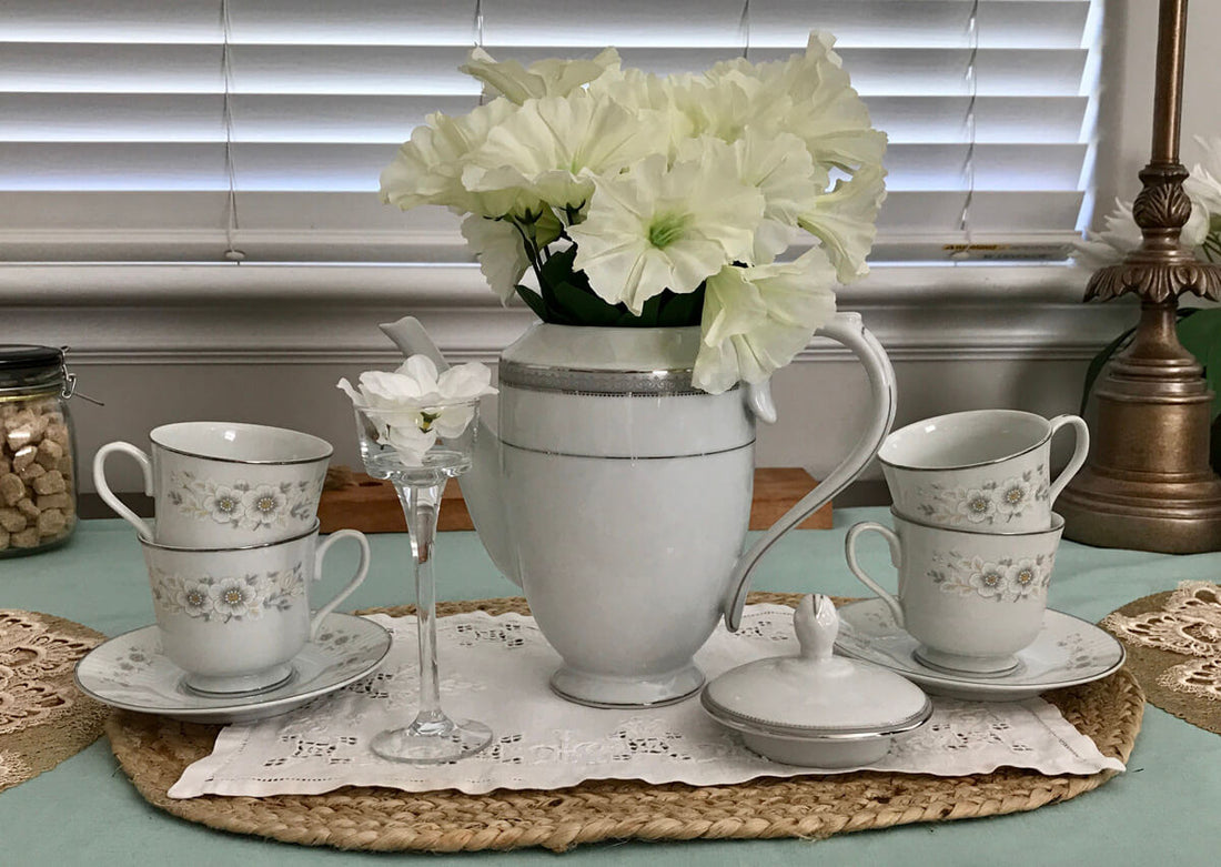 5 Unique Tea Party Centerpiece Ideas