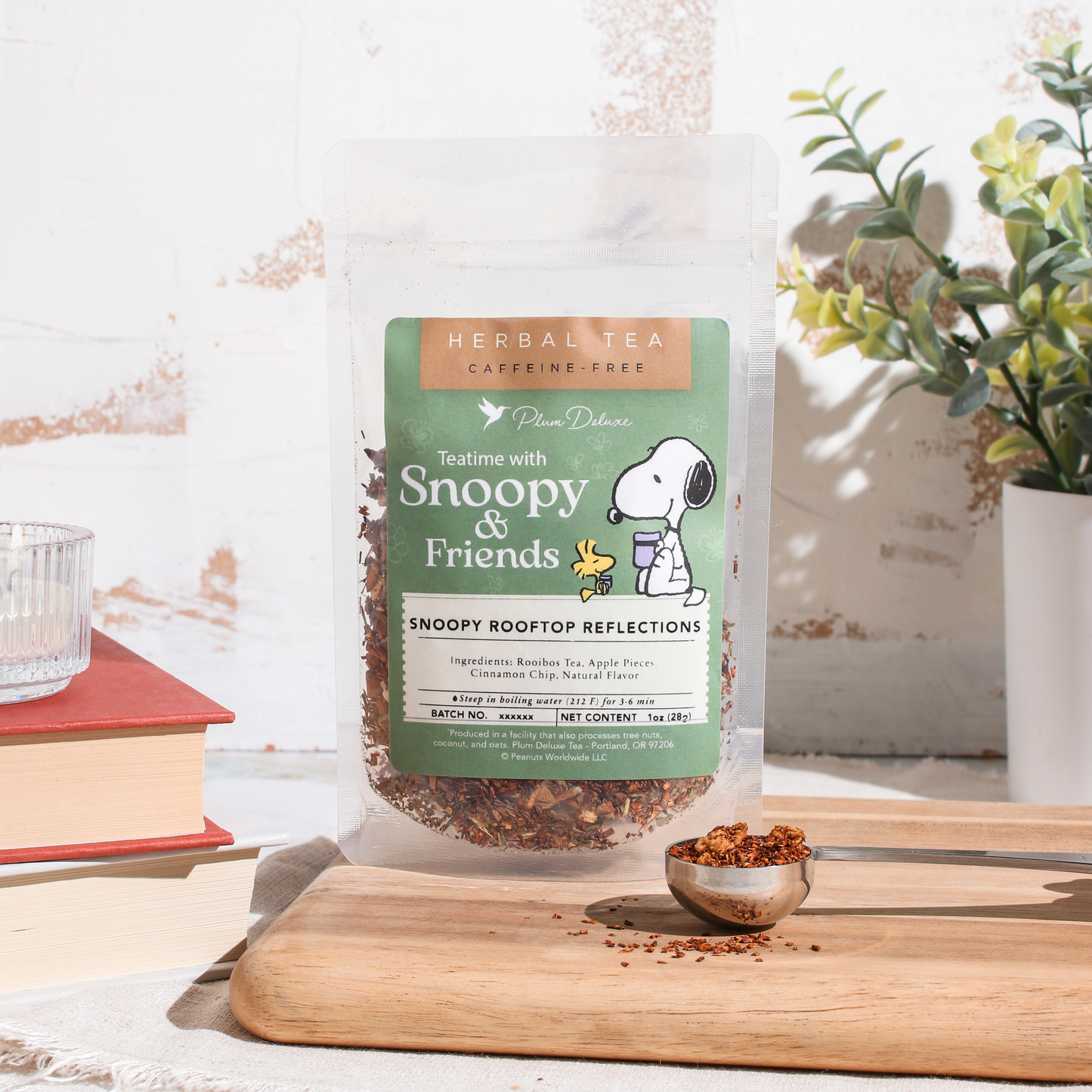Snoopy Rooftop Reflections Herbal Tea (Apple / Cinnamon)